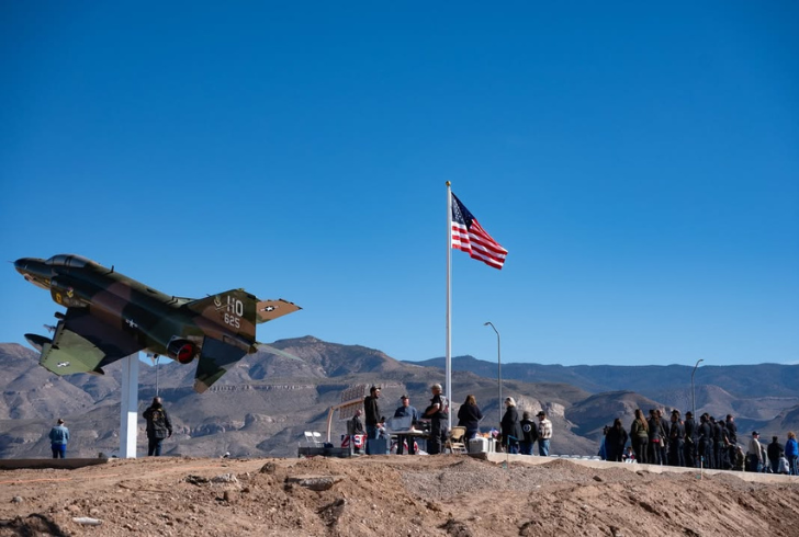 F-4 Phantom II legacy display