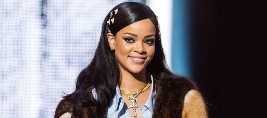 The singer reportedly spends $38,000 per week just to maintain her beauty rituals and gorgeous outfits.